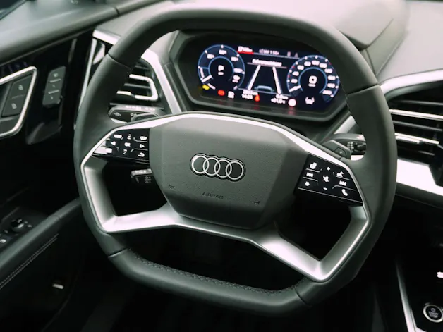 Audi Q4 e-tron Sportback 55 S line quattro