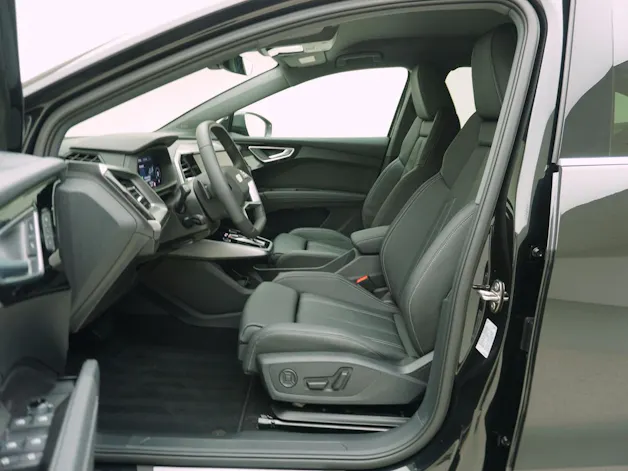Audi Q4 e-tron Sportback 55 S line quattro