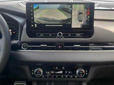 MITSUBISHI OUTLANDER 9