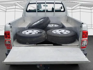 Toyota Hilux Double Cab.-pick-up 2.5 D-4D Linea Luna