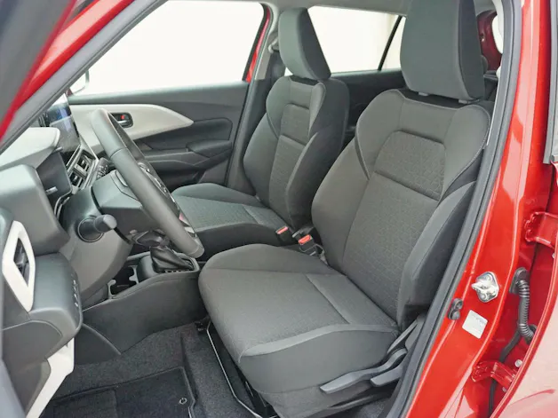Suzuki Swift 1.2 Sakura Hybrid