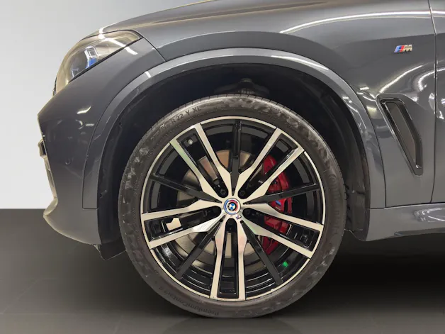 BMW X5 M50i xDrive