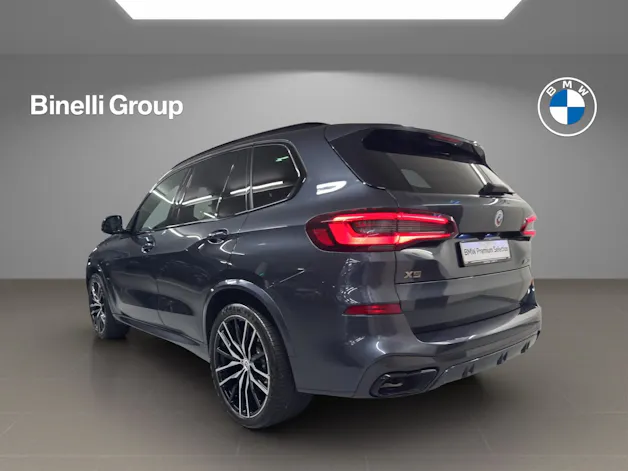 BMW X5 M50i xDrive