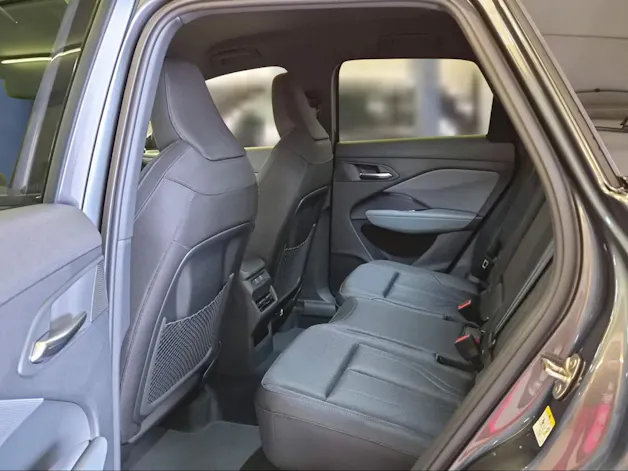 Audi Q3 SUV 110 kW TFSI S tronic Daytonagrau Perleffekt