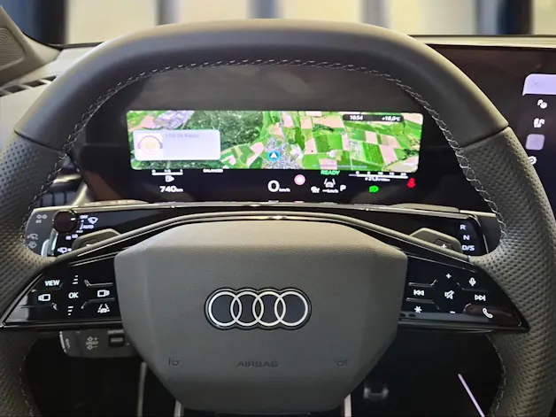 Audi Q3 SUV 110 kW TFSI S tronic Daytonagrau Perleffekt