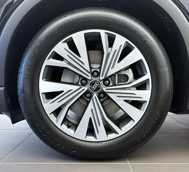 Audi Q4 e-tron 45 Attraction quattro
