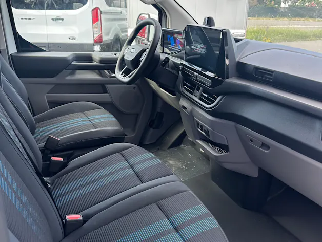 Ford Transit Custom Van 320 L2 2.5 Durat Sport/PHEV
