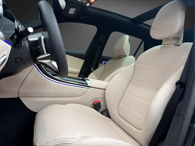 Mercedes-Benz GLC 400 e 4MATIC with EQ-Star Hybrid