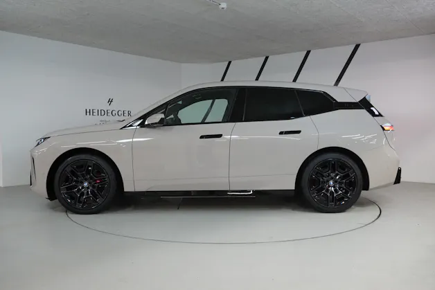 BMW iX xDrive45 M Sport Pro