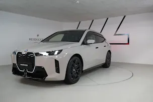 BMW iX xDrive45 M Sport Pro