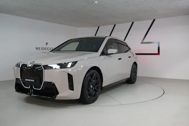 BMW iX xDrive45 M Sport Pro