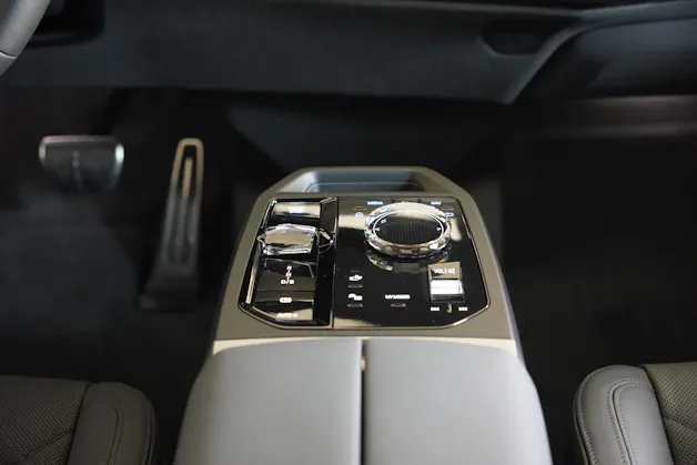 BMW iX xDrive45 M Sport Pro