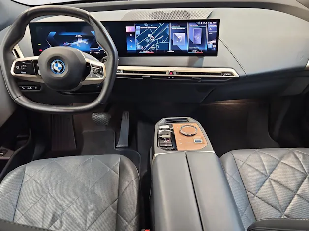 BMW iX xDrive40 M Sport