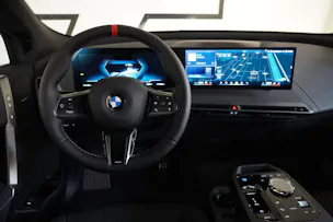 BMW iX M70 xDrive