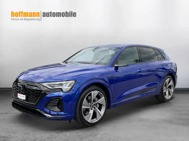 Audi Q8 55 e-tron S line quattro