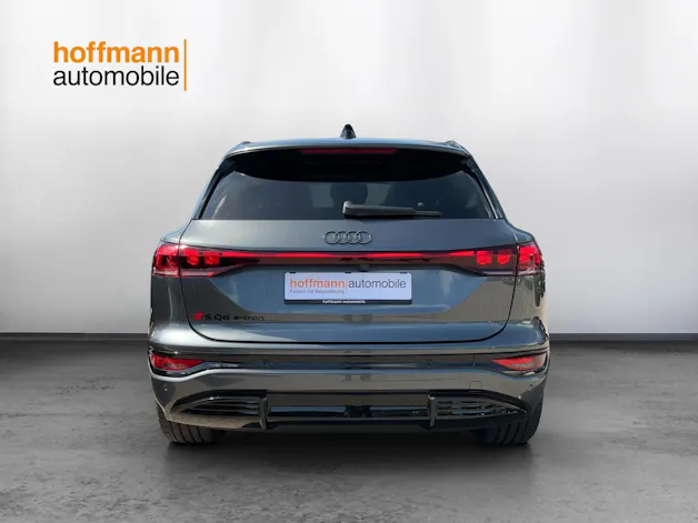 AUDI SQ6 e-tron quattro