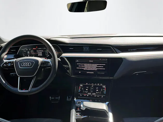 Audi Q8 e-tron 50 Advanced quattro