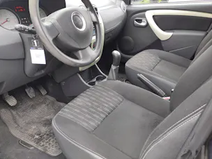 Dacia Sandero 1.6 Lauréate