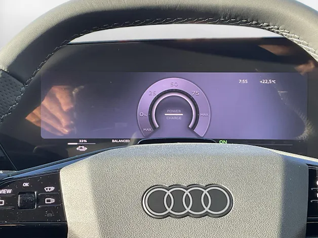 Audi Q6 e-tron quattro