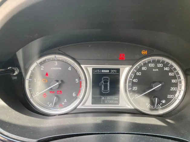 Suzuki Vitara 1.6 TD Sergio Cellano Top