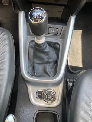 Suzuki Vitara 1.6 TD Sergio Cellano Top