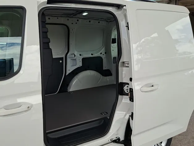 VW Caddy Cargo 1.5 TSI Entry DSG