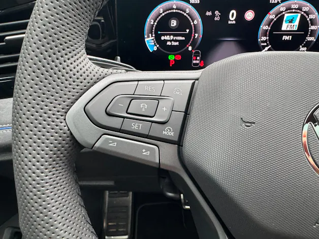 VW Tiguan 2.0 TSI DSG R-Line 4Motion