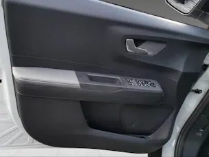 Ford Tourneo Courier 1.0 EcoBoost Titanium