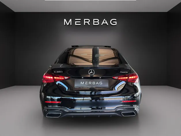 Mercedes-Benz C 300 4 Matic
