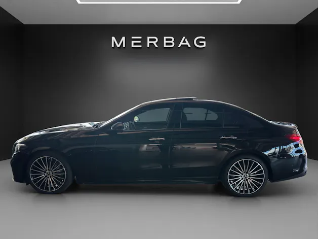 Mercedes-Benz C 300 4 Matic