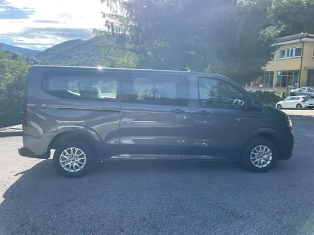 VW Caravelle 2.0 TDI LWB Aut 8