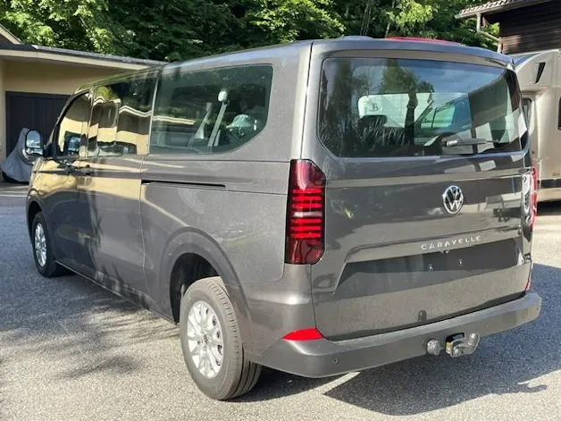 VW Caravelle 2.0 TDI LWB Aut 8