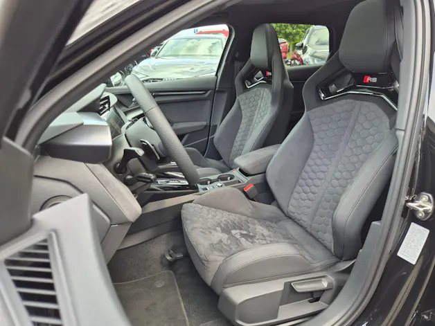 Audi RS3 Sportback 2.5 TSI quattro S-tronic