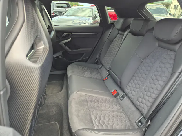 Audi RS3 Sportback 2.5 TSI quattro S-tronic