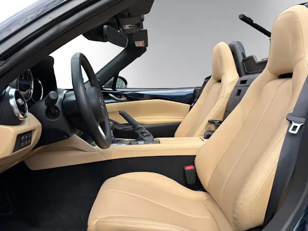 Mazda MX-5 S-G 184 Kazari