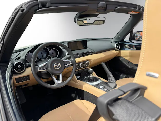 Mazda MX-5 S-G 184 Kazari