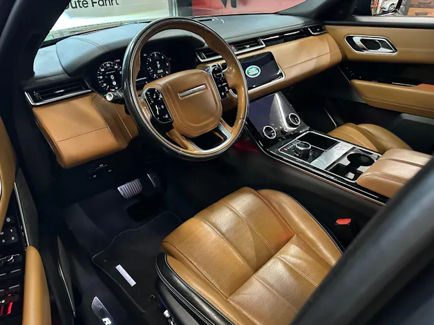 Land Rover Range Rover Velar R-Dynamic D 300 HSE Automatic