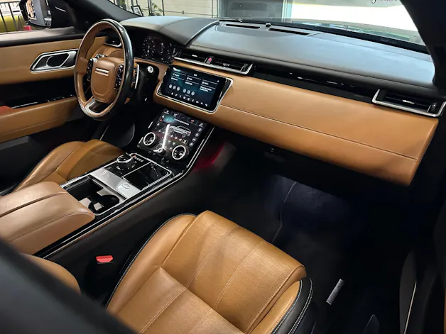 Land Rover Range Rover Velar R-Dynamic D 300 HSE Automatic