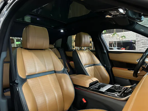 Land Rover Range Rover Velar R-Dynamic D 300 HSE Automatic