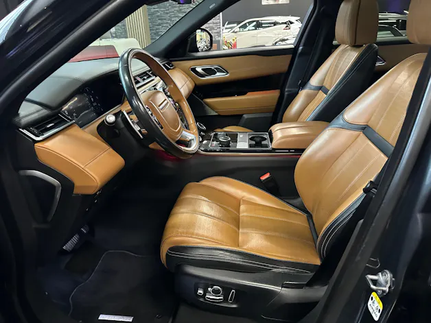 Land Rover Range Rover Velar R-Dynamic D 300 HSE Automatic