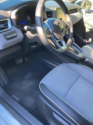 Renault Clio 1.6 E-Tech Techno