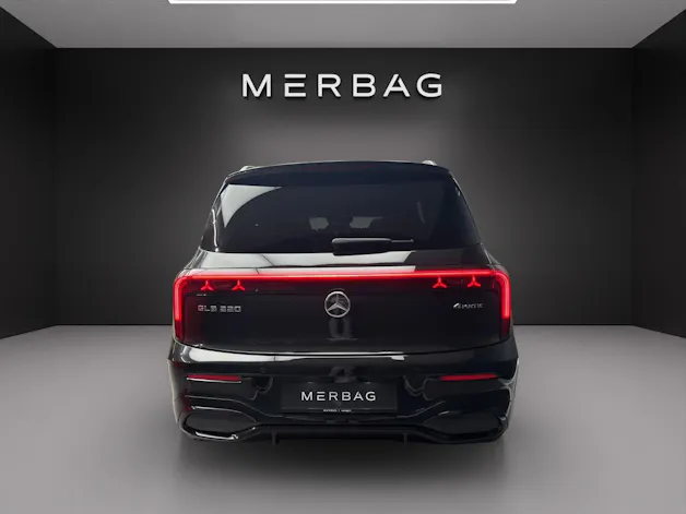 Mercedes-Benz GLB 220 4MATIC