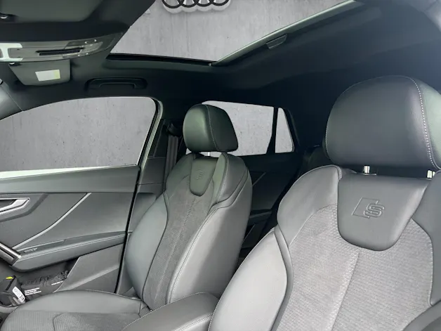 Audi Q2 40 TFSI S line Attraction quattro S-tronic