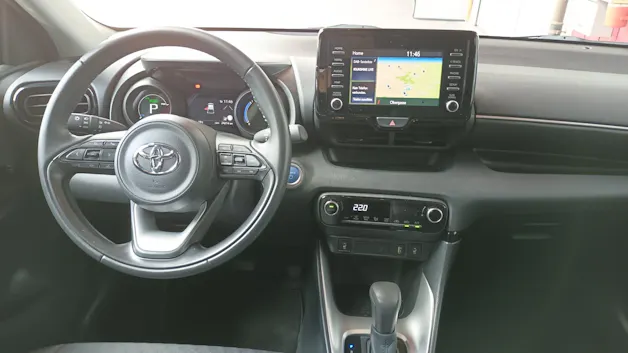 Toyota Yaris 1.5 Team Deutschland e-CVT