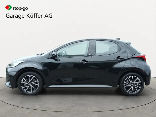 Toyota Yaris 1.5 Team Deutschland e-CVT