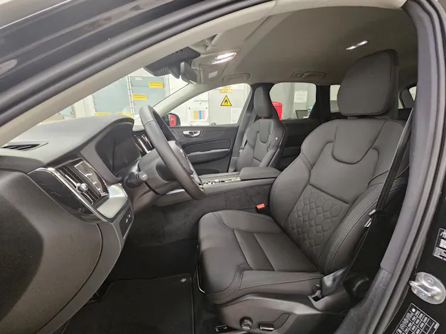 VOLVO XC60 T6 eAWD PluginHybrid Core Geartronic
