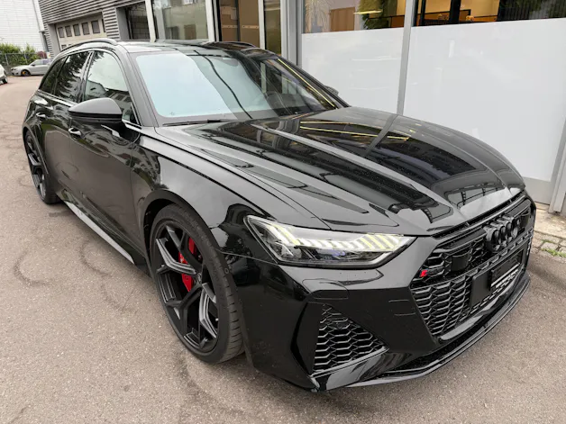 Audi RS6 AVANT 4.0 TFSI QUATTRO PERFORMANCE *** VOLLAUSSTATTUNG & KERAMIK ***