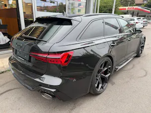 Audi RS6 AVANT 4.0 TFSI QUATTRO PERFORMANCE *** VOLLAUSSTATTUNG & KERAMIK ***