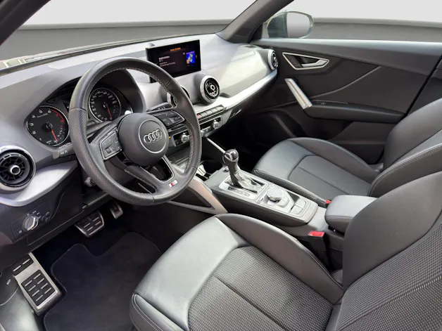 Audi Q2 35 TFSI S line S-tronic