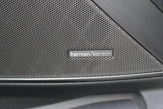 BMW M3 Competition M xDrive *DRAVITGRAU METALLIC*
